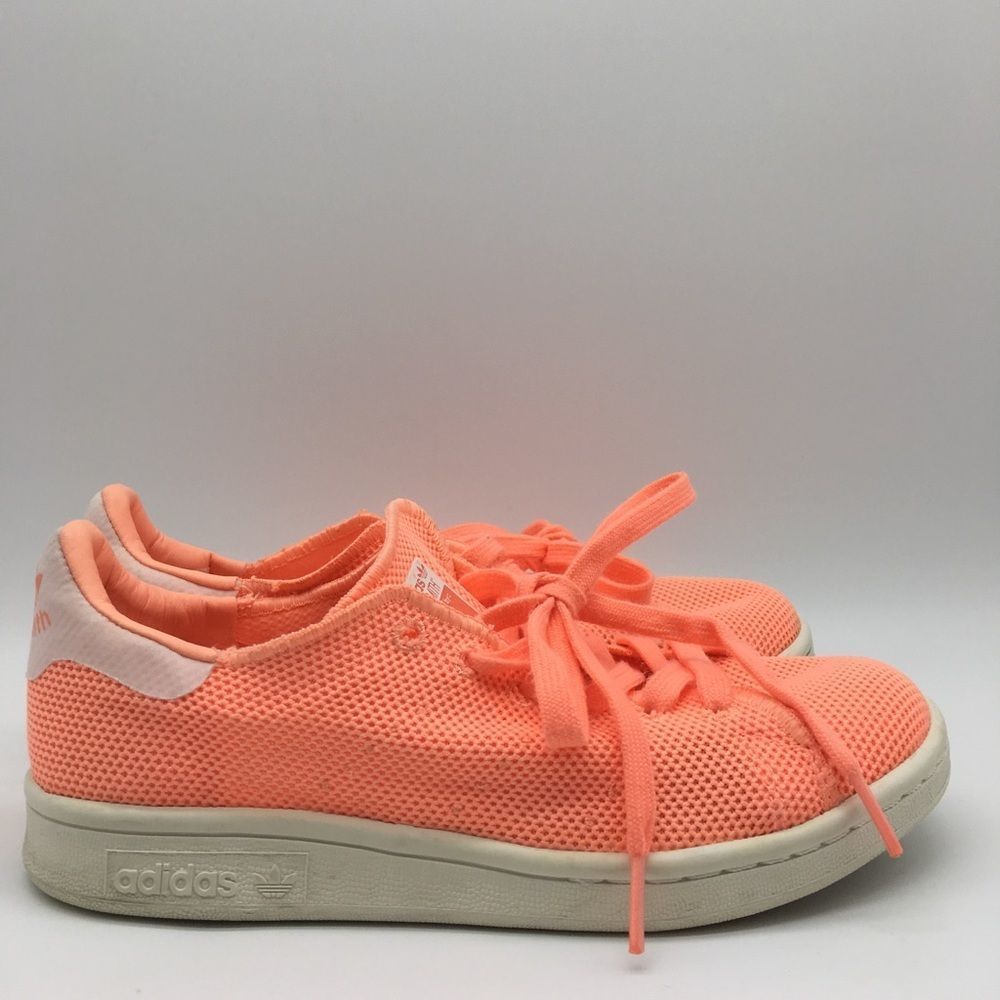 Wmns Adidas Stan Smith Trainers Coral